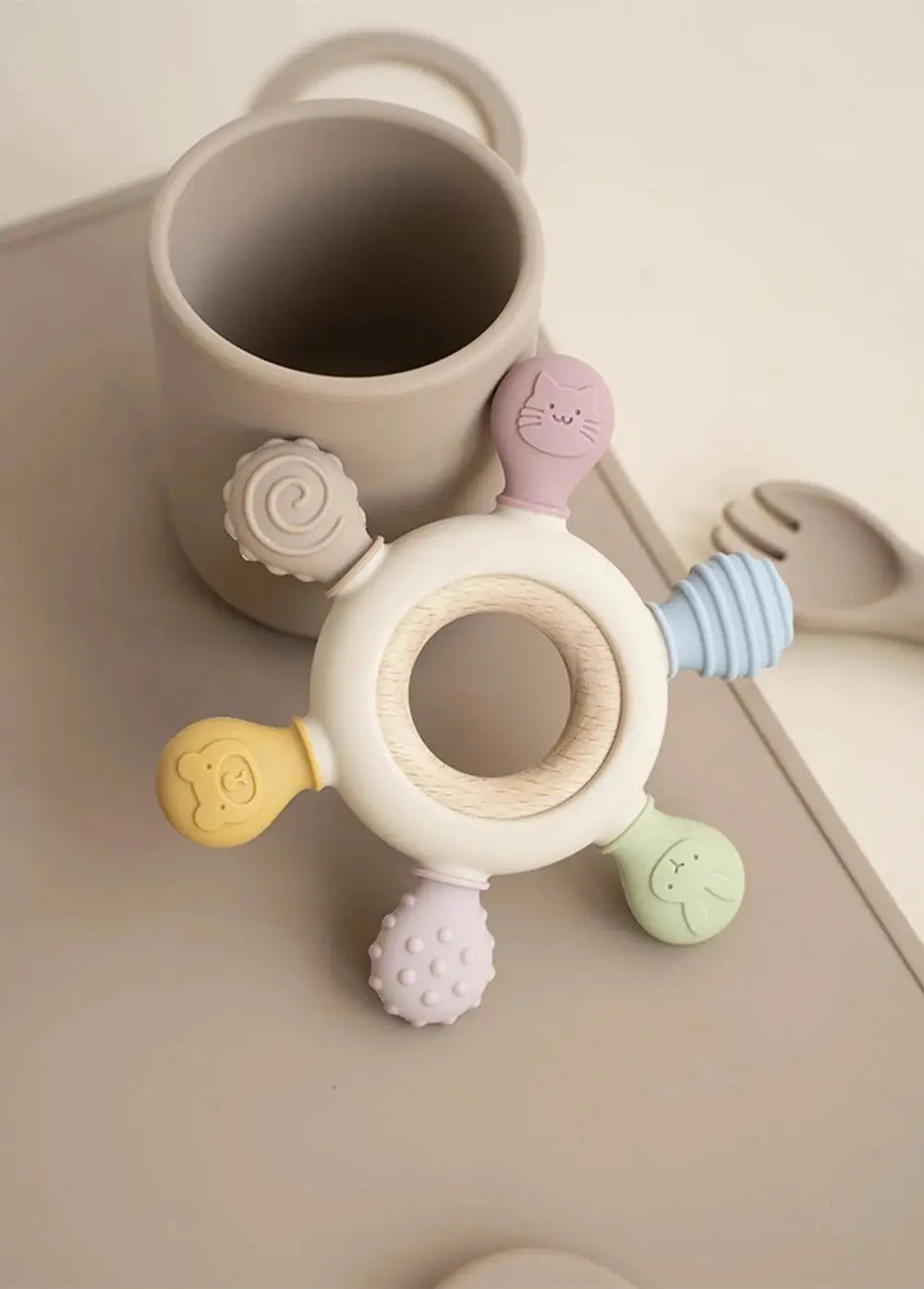 Jouets de Dentition pour Bébé en Bois et Silicone Sans BPA Babybibobu.fr