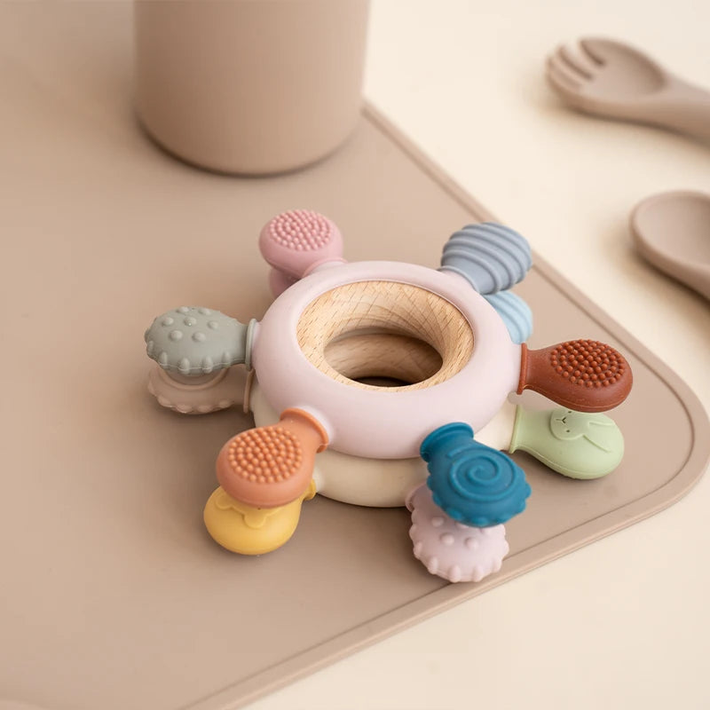 Anneau de Dentition pour Bébé en Bois et Silicone Sans BPA Babybibobu.fr